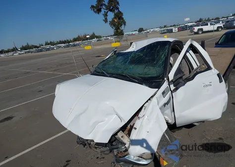 1999 Ford F-350 Lariat/Xl/Xlt z USA, uszkodzony, nr VIN 1FTSF31F6XEB27487